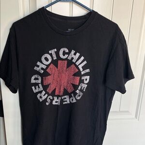 Red Hot Chili Peppers black tee